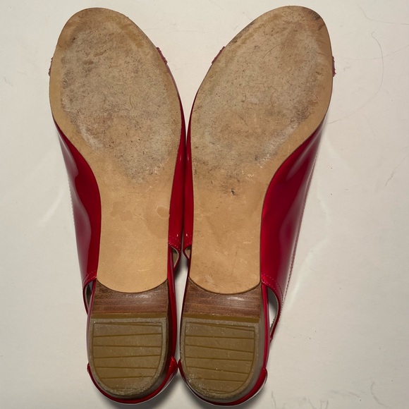 Stuart Weitzman Red Patent Leather Open Toe Chitchat Flats - Picture 5 of 6